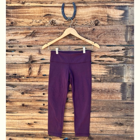 LULULEMON | Maroon Burgundy Crop Mesh Side Panel Capri Yoga Leggings 4 - Picture 2 of 4